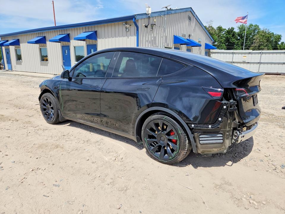 2024 Tesla Model y VIN 7SAYGDEE1RA215900 COPART salvage auction — FRONT END, Fl - Cert Of Title Slvg Rebuildable, sold $11,400 on 2026-07-17 (photo 2)