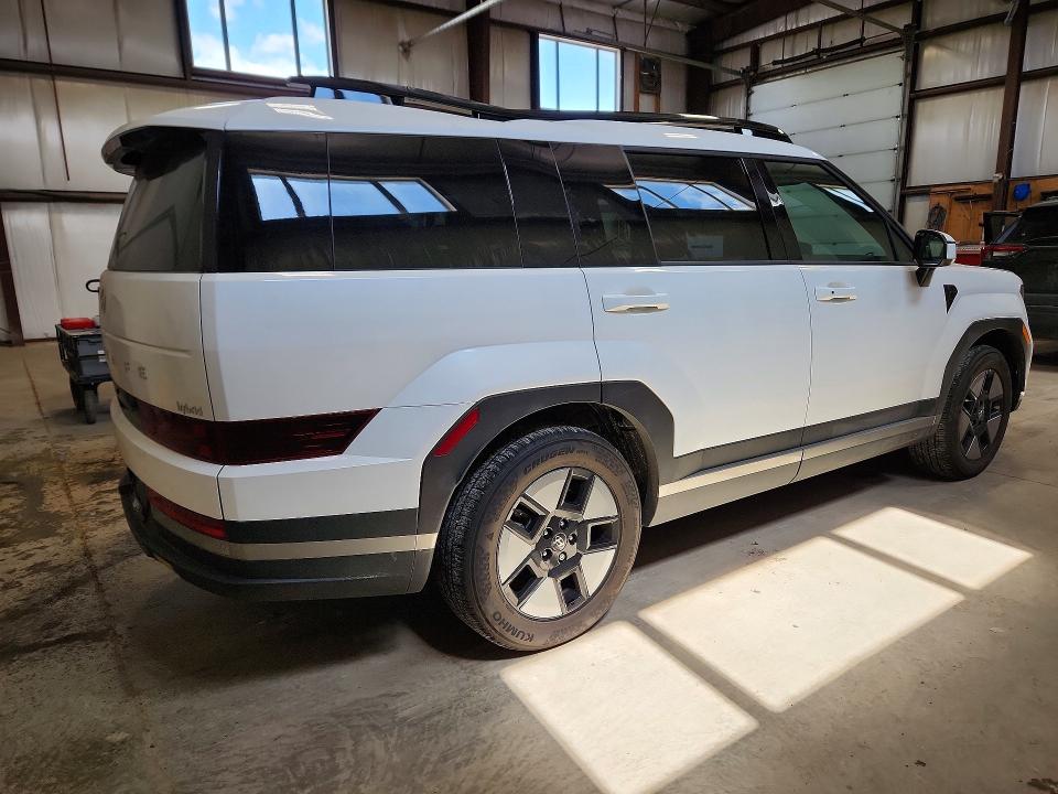 2026 Hyundai Santa fe VIN KM8P2DG13TU140258 COPART salvage auction — FRONT END, AB - BOS - SALVAGE, sold $18,300 on 2026-07-16 (photo 3)