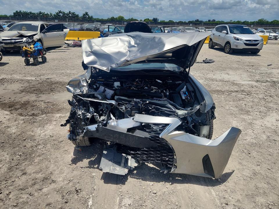 2022 Lexus VIN JTHAA1D23N5119768 COPART salvage auction — FRONT END, Fl - Certificate Of Destruction, sold $2,600 on 2026-07-29 (photo 5)