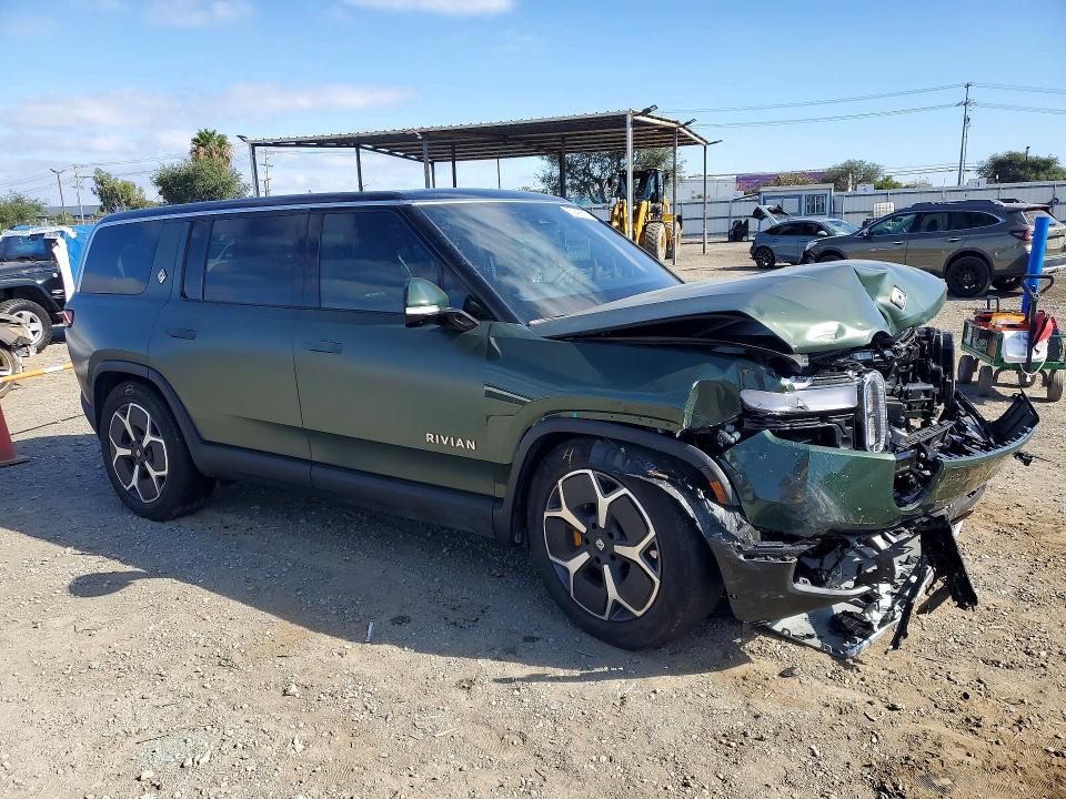 2023 Rivian R1s VIN 7PDSGABA8PN018767 COPART salvage auction — FRONT END, Ca - Salvage Certificate, sold $16,200 on 2026-09-11 (photo 4)