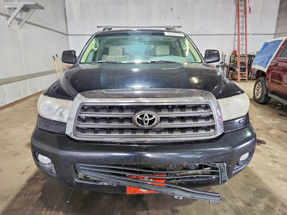 2008 Toyota Sequoia VIN 5TDBY64A18S012058 COPART salvage auction — FRONT END, Mi - Certificate Of Title, sold $950 on 2026-07-31 (photo 5)