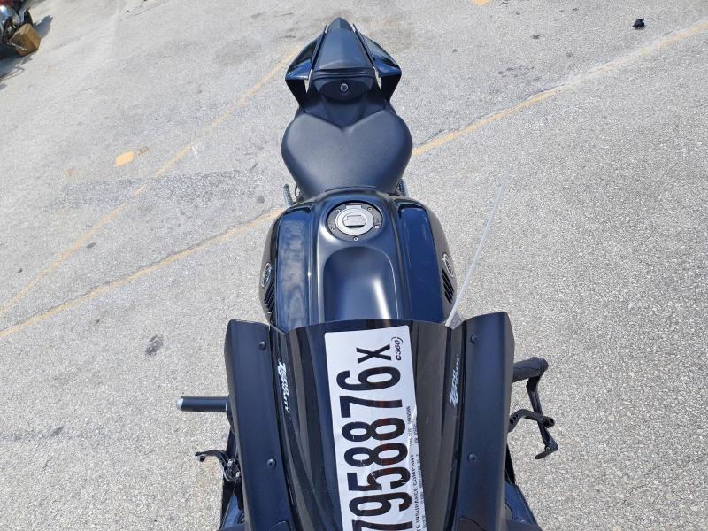 2025 Yamaha Yzf VIN JYARM38E6SA016645 COPART salvage auction — SIDE, FL - CERT OF TITLE SLVG REBUILDABLE, sold $275 on 2026-07-30 (photo 5)