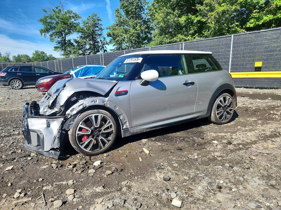 2024 Mini VIN WMW73DH08R2U95984 COPART salvage auction — FRONT END, Md - Cert Of Salvage > 75% Damage, sold $5,600 on 2026-07-07 (photo 1)