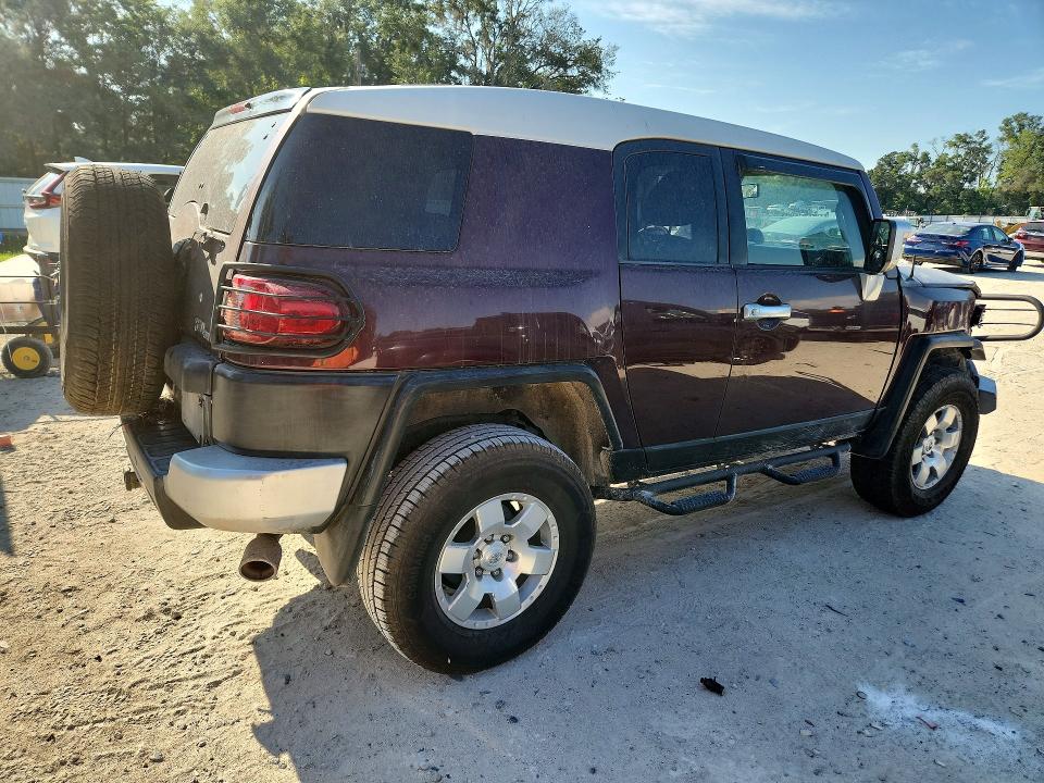 2007 Toyota Fj cruiser VIN JTEBU11F270066240 COPART salvage auction — FRONT END, Fl - Cert Of Title Slvg Rebuildable, sold $5,100 on 2026-07-28 (photo 3)