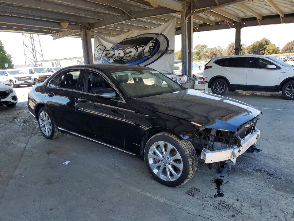 2017 Mercedes-benz E-class VIN WDDZF4JBXHA090637 COPART salvage auction — FRONT END, CA - SALVAGE CERTIFICATE, sold $6,600 on 2026-07-16 (photo 4)