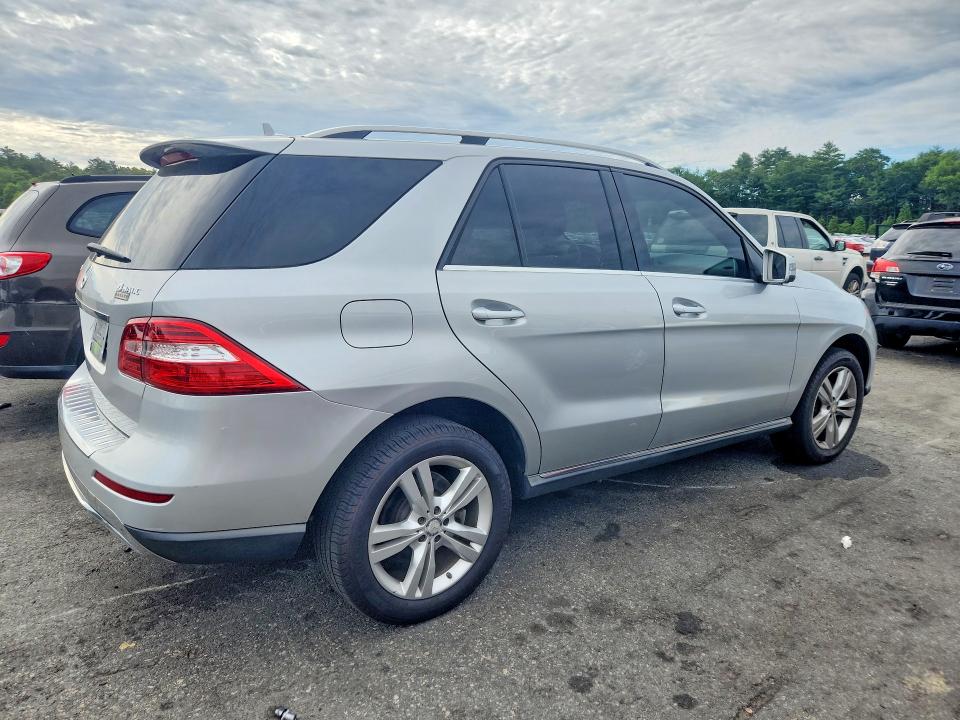 2015 Mercedes-benz VIN 4JGDA5HB6FA512524 COPART salvage auction — NORMAL WEAR, Ri - Certificate Of Title, sold $3,550 on 2026-07-02 (photo 3)