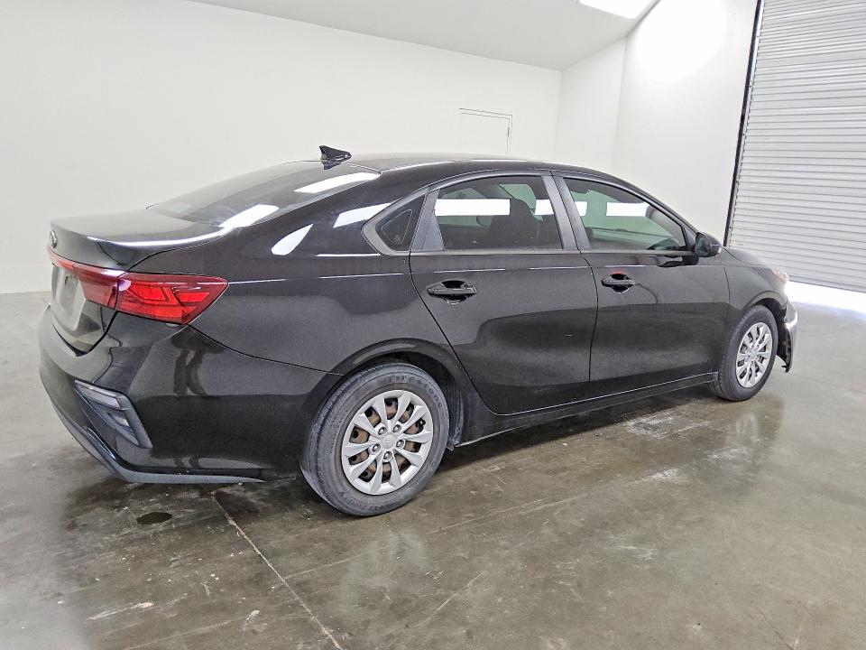 2020 Kia Forte VIN 3KPF24ADXLE190575 COPART salvage auction — FRONT END, Tx - Certificate Of Title, sold $5,300 on 2026-07-09 (photo 3)