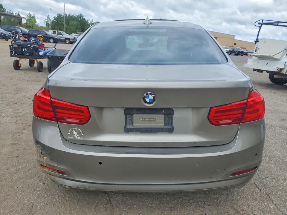 2016 BMW VIN WBA8E3G56GNU00842 COPART salvage auction — ROLLOVER, Sc - Cert Of Title-Salvage, sold $550 on 2026-08-14 (photo 6)
