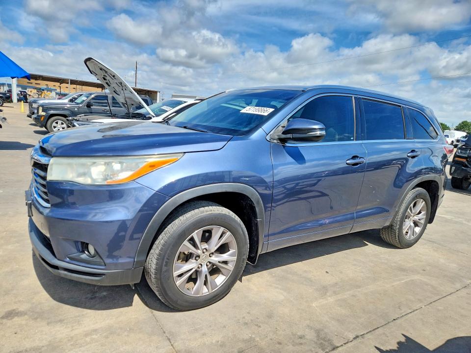 2014 Toyota Highlander VIN 5TDKKRFH3ES037715 COPART salvage auction — SIDE, Tx - Certificate Of Title, sold $9,000 on 2026-07-16 (photo 1)