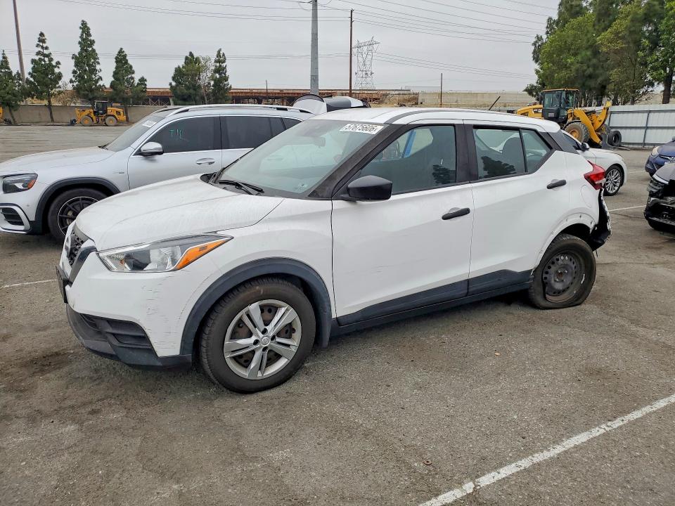 2020 Nissan Kicks VIN 3N1CP5BV6LL487990 COPART salvage auction — REAR END, Ca - Salvage Certificate, sold $4,300 on 2026-07-02 (photo 1)