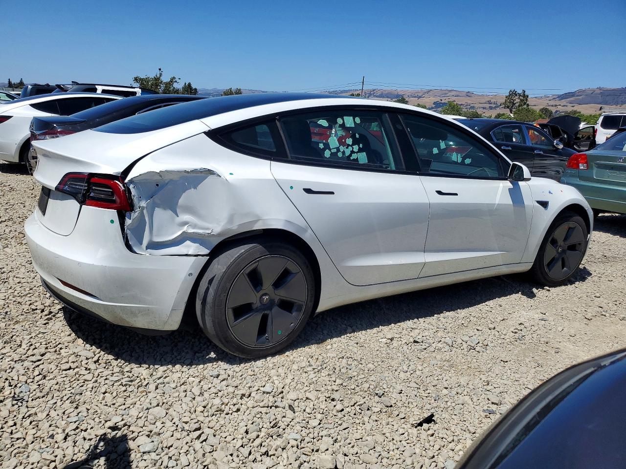 2021 Tesla Model 3 VIN 5YJ3E1EA3MF095733 COPART salvage auction — Rear End, CA - SALVAGE CERTIFICATE, sold $6,100 on 2026-07-02 (photo 3)