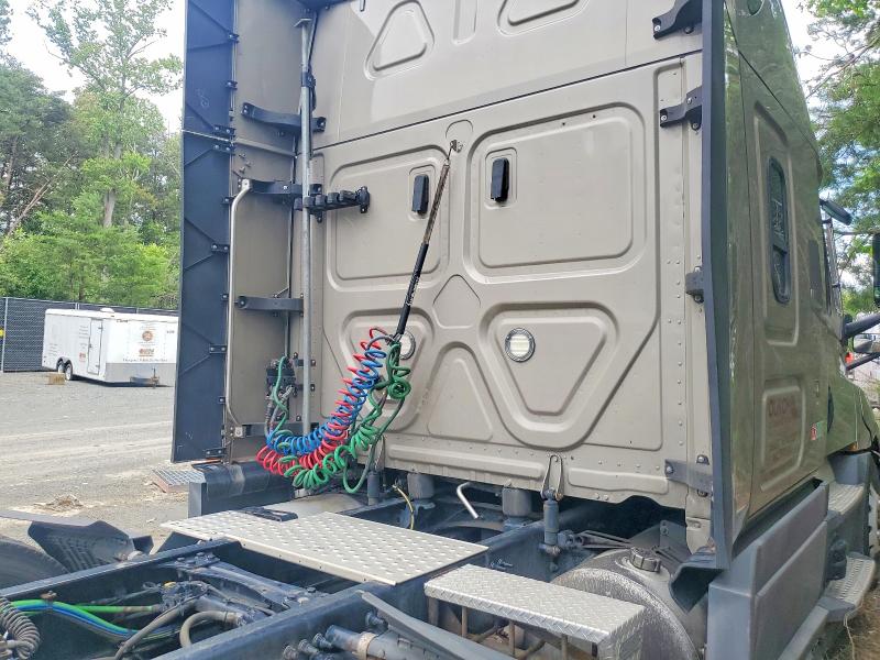 2021 Freightliner Cascadia 126 VIN 3AKJHHDR3MSMH8723 COPART salvage auction — MINOR DENT/SCRATCHES, MS - CERTIFICATE OF TITLE, sold $23,500 on 2026-07-21 (photo 6)