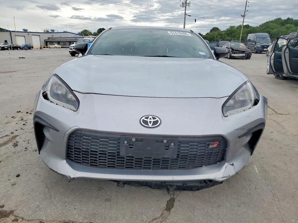 2023 Toyota VIN JF1ZNBC11P8750923 COPART salvage auction — REAR END, Tn - Salvage Certificate, sold $8,000 on 2026-07-22 (photo 5)