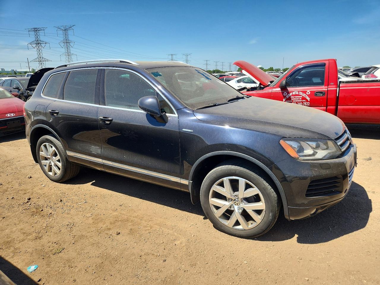 2014 Volkswagen Touareg VIN WVGEP9BP4ED011787 COPART salvage auction — Normal Wear, NJ - CERTIFICATE OF TITLE, sold $900 on 2026-07-02 (photo 4)