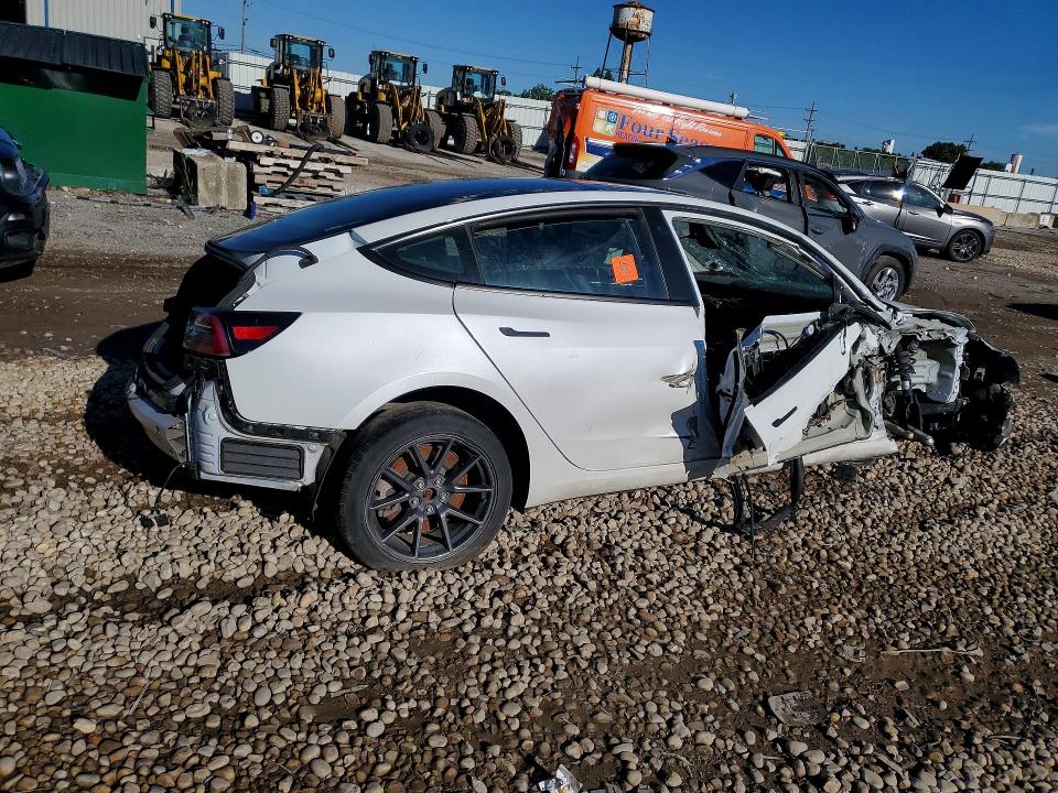 2022 Tesla Model 3 VIN 5YJ3E1EB0NF180541 COPART salvage auction — FRONT END, MD - CERTIFICATE OF TITLE, sold $1,850 on 2026-09-07 (photo 3)