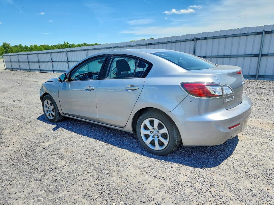 2013 Mazda 3 VIN JM1BL1TG1D1774790 COPART salvage auction — FRONT END, Va - Cert Of Title - Salvage, sold $625 on 2026-07-08 (photo 2)