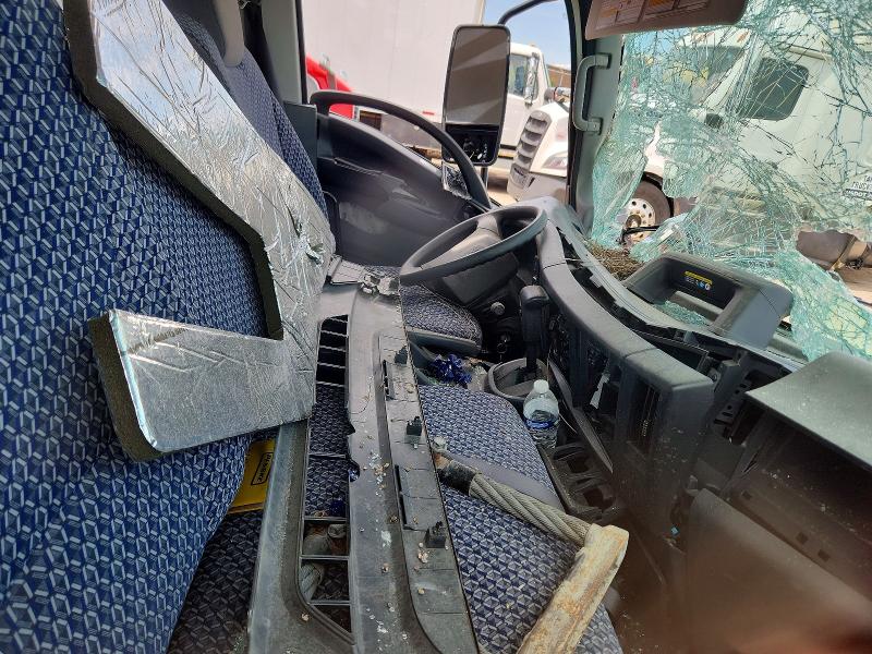 2024 Isuzu Npr hd VIN JALC4W16XR7015678 COPART salvage auction — FRONT END, Az - Cert Of Title - Salvage, sold $10,000 on 2026-07-08 (photo 6)
