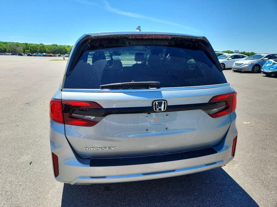 2025 Honda Odyssey VIN 5FNRL6H69SB071048 COPART salvage auction — FRONT END, Ok - Certificate Of Title, sold $27,500 on 2026-07-29 (photo 6)