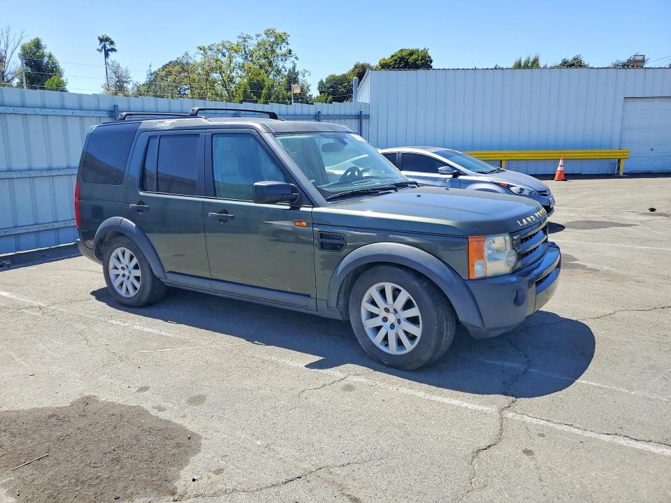 2005 Land rover Lr3 VIN SALAA25495A302700 COPART salvage auction — MINOR DENT/SCRATCHES, Ca - Dis/Dlr/Exp Only Clean Title, sold $325 on 2026-07-10 (photo 4)