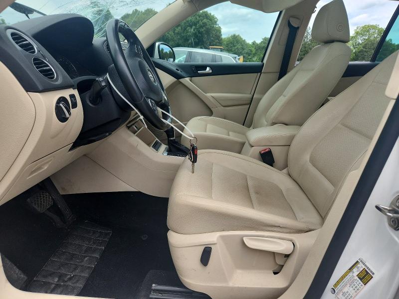 2013 Volkswagen Tiguan VIN WVGBV7AX5DW519946 COPART salvage auction — REAR END, Tn - Salvage Certificate, sold $1,100 on 2026-07-30 (photo 7)