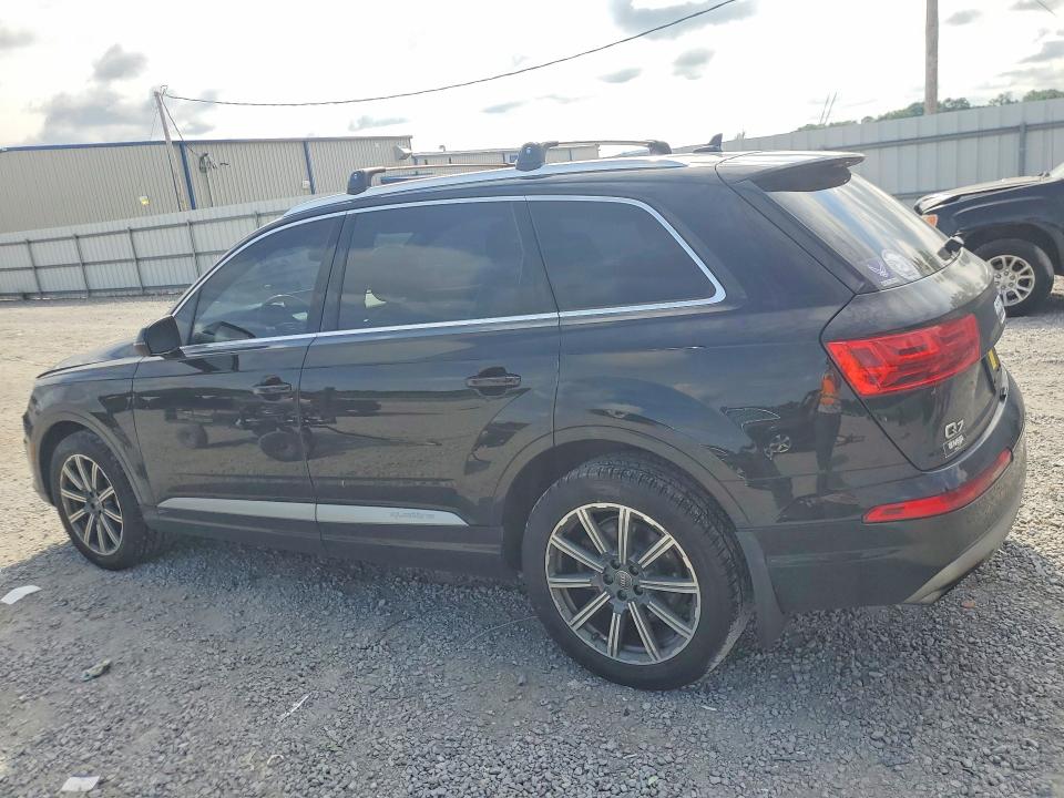 2018 Audi Q7 VIN WA1LAAF78JD011742 COPART salvage auction — MINOR DENT/SCRATCHES, Fl - Dealer Only Clean Title, sold $3,400 on 2026-07-27 (photo 2)