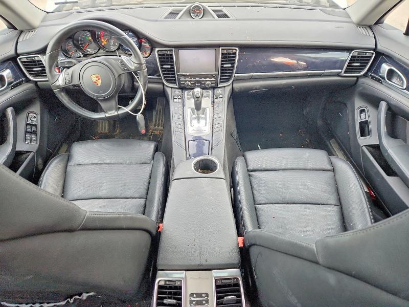 2013 Porsche Panamera VIN WP0AA2A74DL017381 COPART salvage auction — REAR END, Il - Salvage Certificate, sold $4,300 on 2026-08-18 (photo 8)