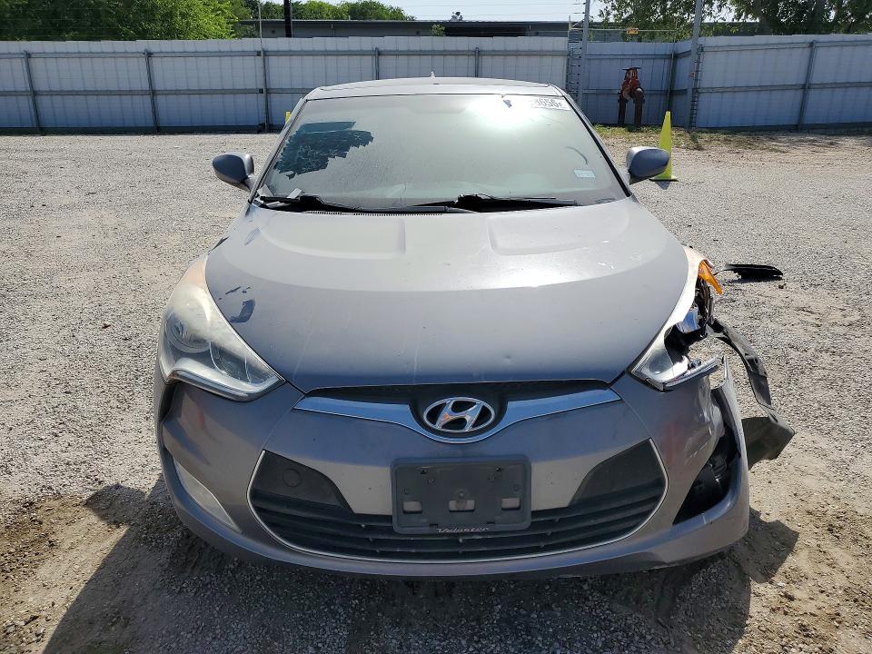 2016 Hyundai Veloster VIN KMHTC6AD6GU248857 COPART salvage auction — FRONT END, Tx - Salvage Vehicle Title, sold $1,250 on 2026-07-16 (photo 5)