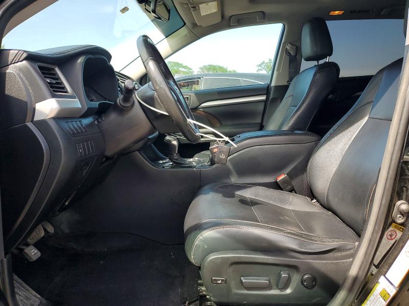 2014 Toyota VIN 5TDJKRFH0ES068125 COPART salvage auction — FRONT END, Ia - Cert Of Title-Salvage Title, sold $6,300 on 2026-07-31 (photo 7)