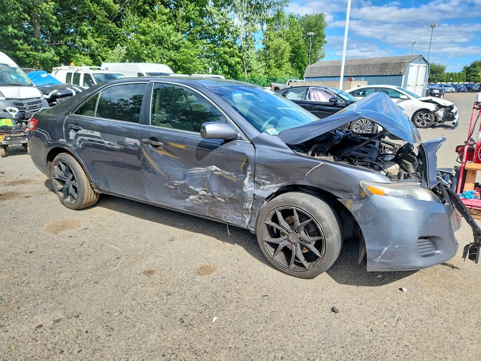 2011 Toyota Camry VIN 4T1BF3EK7BU117620 COPART salvage auction — FRONT END, MA - CERT OF TITLE-SALVAGE, sold $475 on 2026-07-02 (photo 4)