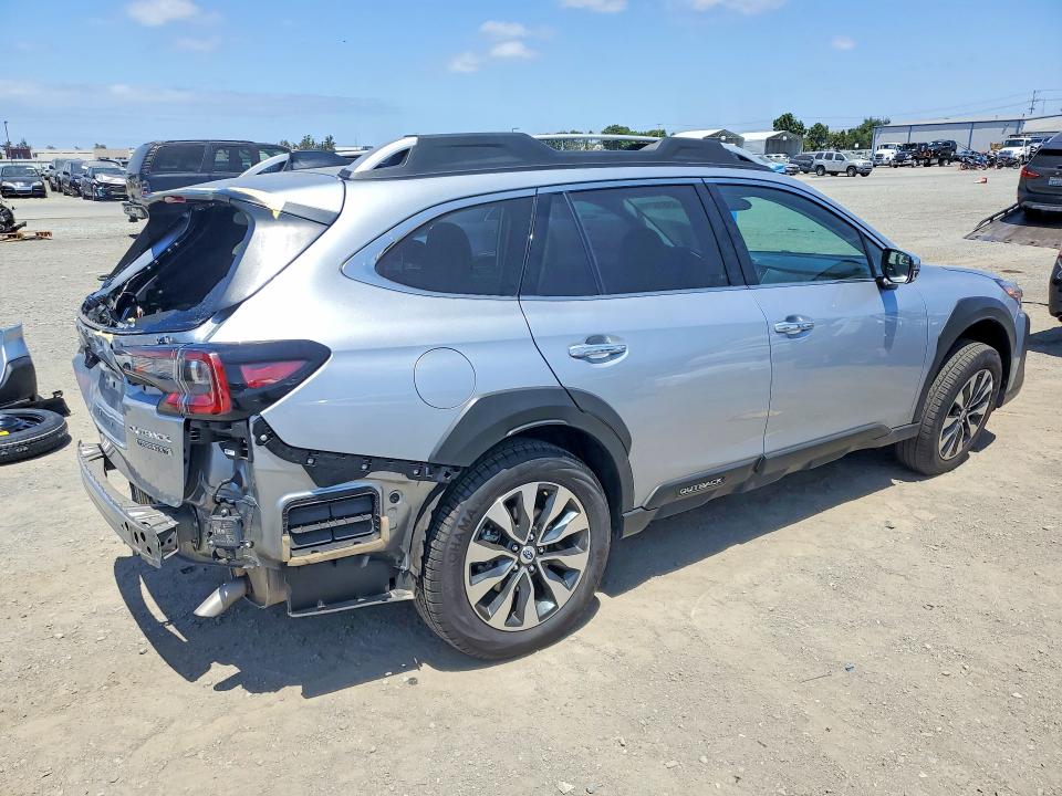 2024 Subaru Outback VIN 4S4BTGPD3R3163329 COPART salvage auction — ALL OVER, Ca - Salvage Certificate, sold $9,700 on 2026-07-31 (photo 3)