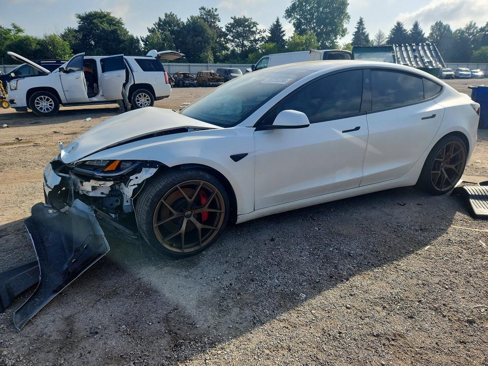 2025 Tesla Model 3 VIN 5YJ3E1ET8SF036465 COPART salvage auction — FRONT END, Il - Salvage Certificate, sold $19,300 on 2026-08-25 (photo 1)