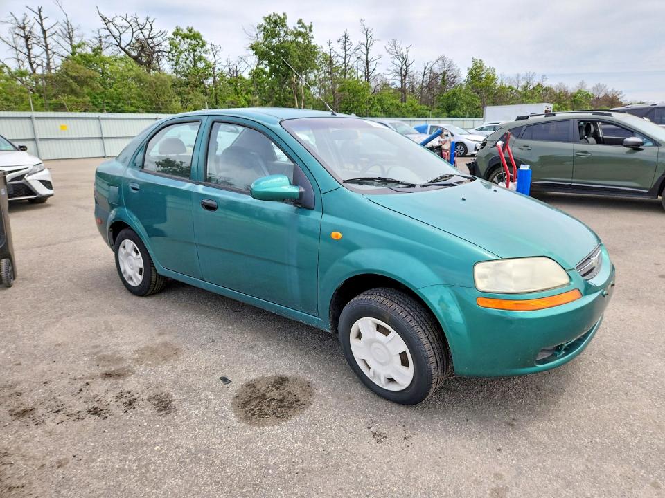 2004 Chevrolet Aveo VIN KL1TD52684B208662 COPART salvage auction — MINOR DENT/SCRATCHES, Ny - Certificate Of Title, sold $425 on 2026-07-08 (photo 4)