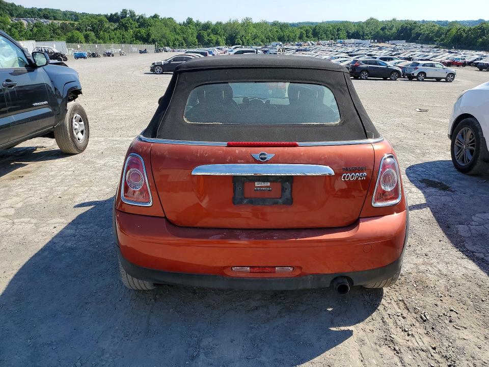 2011 Mini Cooper VIN WMWZN3C51BTZ78328 COPART salvage auction — MECHANICAL, Pa - Non Public Clean Title, sold $375 on 2026-07-31 (photo 6)