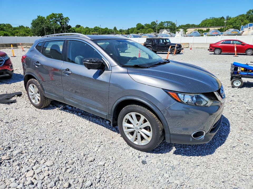 2017 Nissan Rogue VIN JN1BJ1CR1HW115689 COPART salvage auction — MECHANICAL, Oh - Certificate Of Title, sold $3,250 on 2026-07-31 (photo 4)