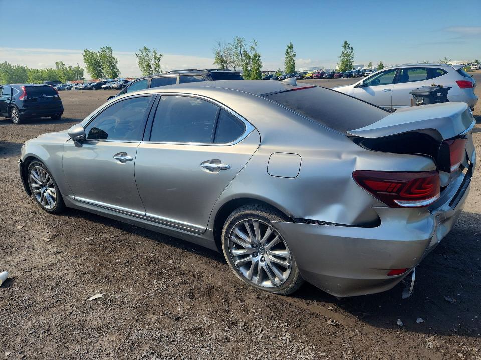 2015 Lexus VIN JTHCL1EF5F5023338 COPART salvage auction — REAR END, Qc - Gravement Accidente, sold $3,100 on 2026-09-08 (photo 2)