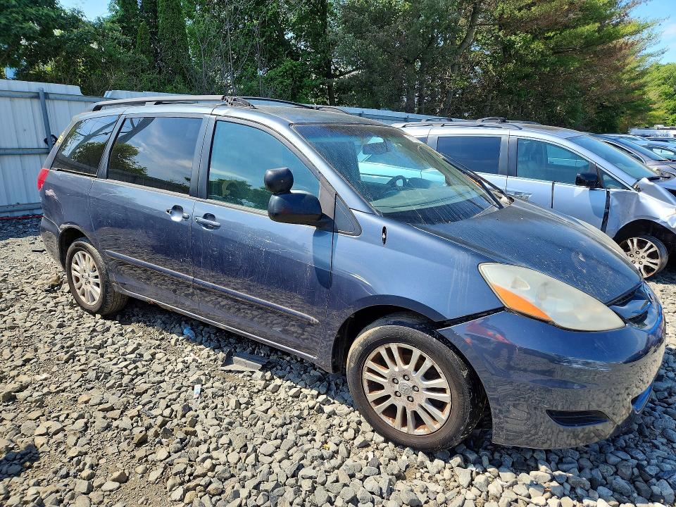 2010 Toyota Sienna VIN 5TDJK4CC1AS029839 COPART salvage auction — MECHANICAL, NJ - CERTIFICATE OF TITLE, sold $775 on 2026-07-27 (photo 4)