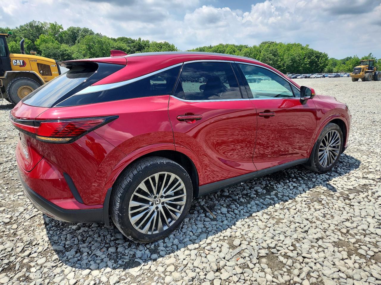 2024 Lexus Rx 350 VIN 2T2BAMCA4RC069760 COPART salvage auction — Vandalized, NJ - CERT OF TITLE-SALVAGE, sold $29,500 on 2026-06-24 (photo 3)
