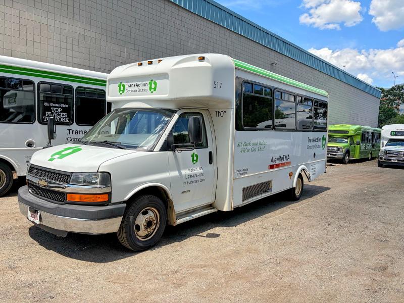 2015 Chevrolet Express 4500 VIN 1GB6G5BG3F1139205 COPART salvage auction — NORMAL WEAR, Ma - Certificate Of Title (P), sold $1,250 on 2026-07-09 (photo 2)