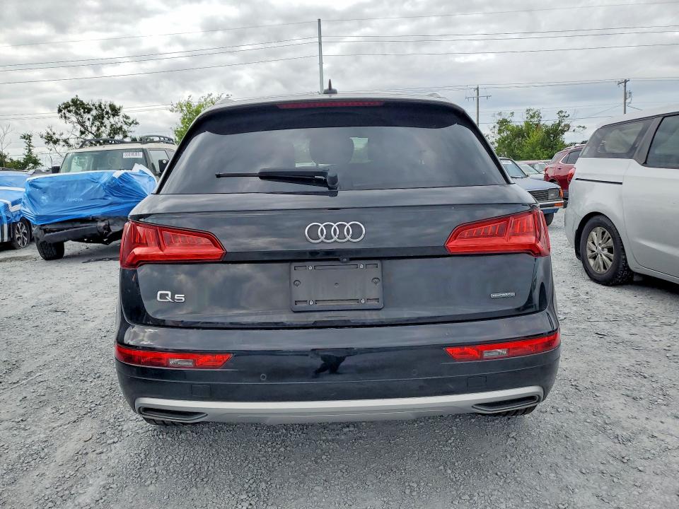 2019 Audi Q5 VIN WA1BNAFY6K2083979 COPART salvage auction — MINOR DENT/SCRATCHES, Fl - Cert Of Title Slvg Rebuildable, sold $9,900 on 2026-07-17 (photo 6)