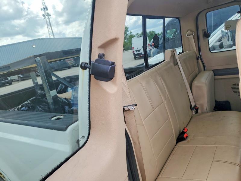 2009 Ford F-350 super duty VIN 1FTWX31R09EA52166 COPART salvage auction — NORMAL WEAR, Il - Certificate Of Title, sold $2,500 on 2026-07-09 (photo 6)