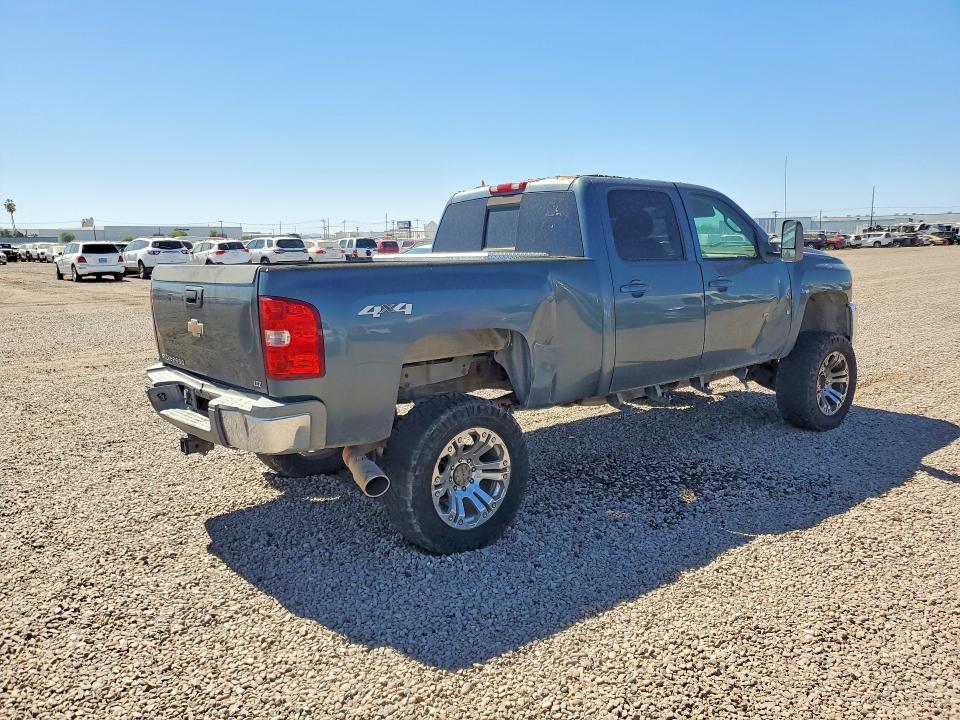 2008 Chevrolet Silverado 2500 VIN 1GCHK23698F221727 COPART salvage auction — MECHANICAL, Az - Certificate Of Title, sold $800 on 2026-07-08 (photo 3)