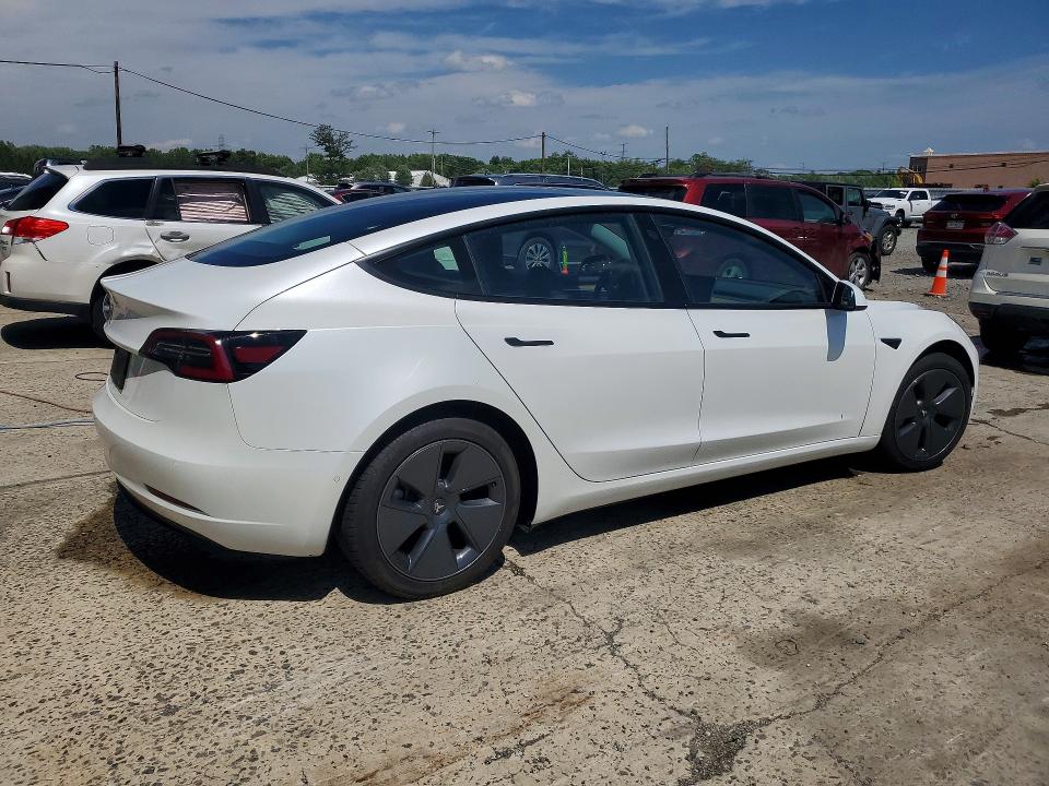 2021 Tesla VIN 5YJ3E1EA2MF031019 COPART salvage auction — SIDE, NJ - CERT OF TITLE-SALVAGE, sold $7,600 on 2026-07-27 (photo 3)
