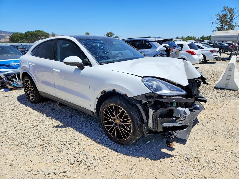 2022 Porsche Cayenne VIN WP1BA2AY2NDA47986 COPART salvage auction — FRONT END, Ca - Salvage Certificate, sold $20,600 on 2026-08-18 (photo 4)