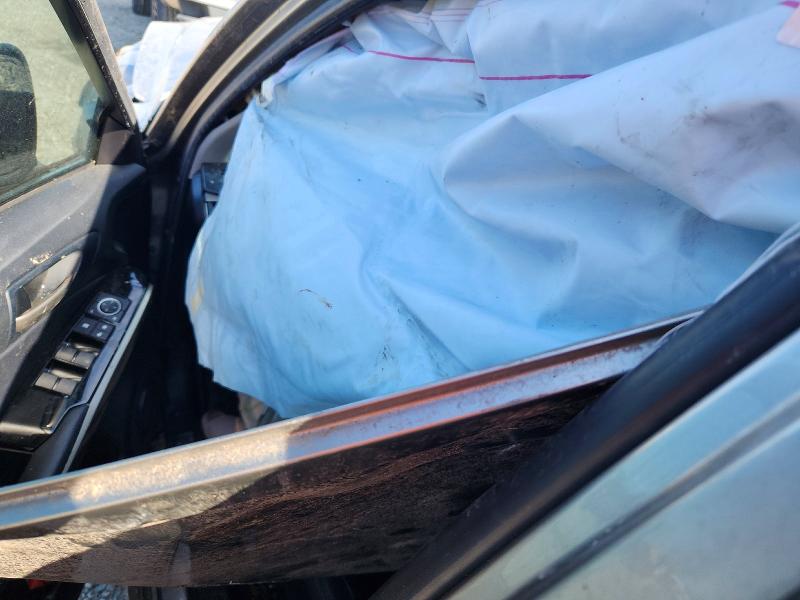2017 Lexus Is 200t VIN JTHBA1D2XH5040204 COPART salvage auction — ALL OVER, Nc - Salvage Certificate Of Title, sold $275 on 2026-07-20 (photo 8)