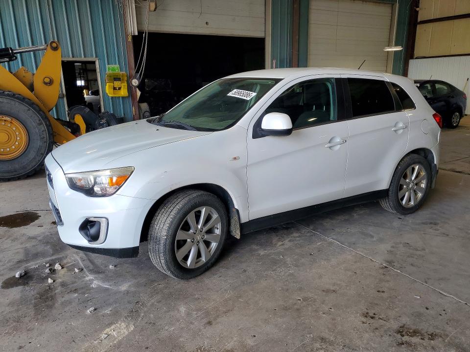 2015 Mitsubishi Outlander sport VIN 4A4AR4AU5FE020817 COPART salvage auction — MINOR DENT/SCRATCHES, Ia - Certificate Of Title, sold $575 on 2026-07-22 (photo 1)