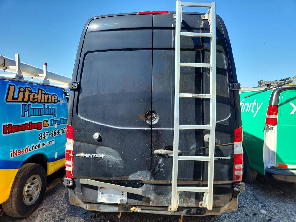 2015 Mercedes-benz Sprinter VIN WD3PE7DC0F5973012 COPART salvage auction — REAR END, Il - Salvage Certificate, sold $1,450 on 2026-07-07 (photo 6)