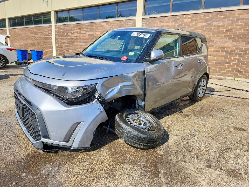 2025 Kia Soul VIN KNDJ23AU8S7945046 COPART salvage auction — UNDERCARRIAGE, IL - CERTIFICATE OF TITLE, sold $5,000 on 2026-07-14 (photo 1)