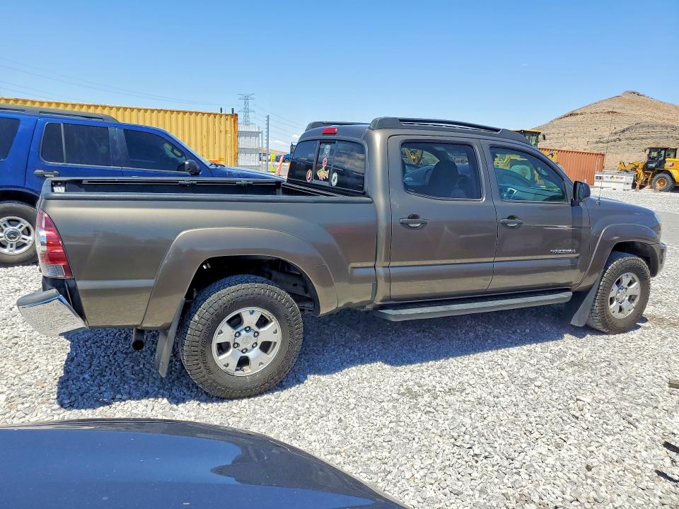 2013 Toyota Tacoma VIN 5TFMU4FNXDX015618 COPART salvage auction — REAR END, Nv - Salvage Title, sold $7,200 on 2026-07-06 (photo 3)