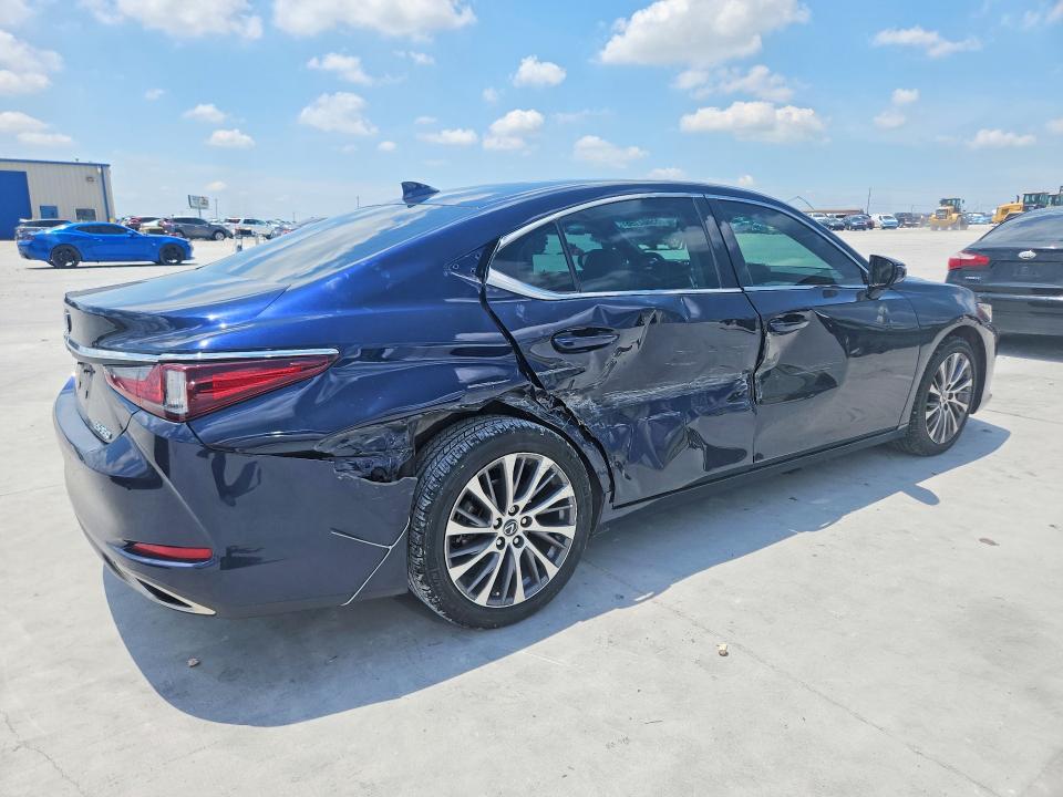2021 Lexus ES VIN 58ADZ1B16MU102196 COPART salvage auction — SIDE, Tx - Salvage Vehicle Title, sold $11,800 on 2026-07-31 (photo 3)