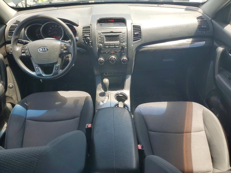 2012 Kia Sorento VIN 5XYKTDA23CG296816 COPART salvage auction — WATER/FLOOD, Ma - Cert Of Title-Reconstrctd Fld, sold $1,700 on 2026-07-06 (photo 8)